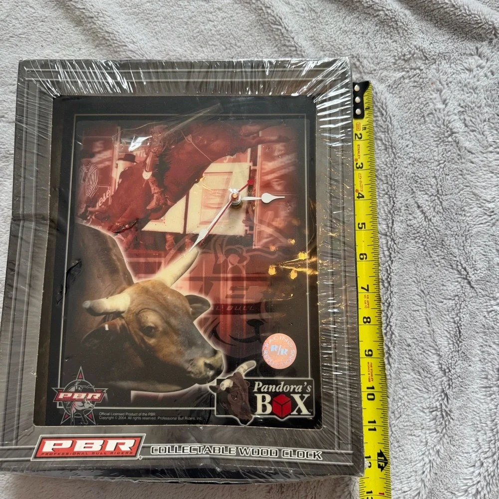PBR Pandora’s‎ Box Wood Clock 2004 Racing Reflections Bull Rider NIB Sealed